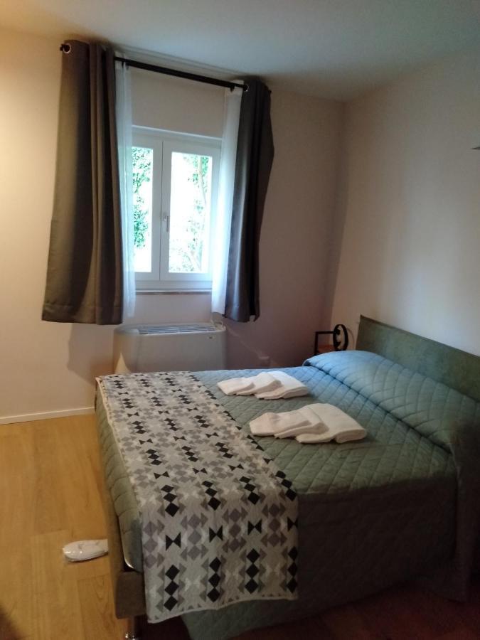 Отель Bed&Book Матера Экстерьер фото